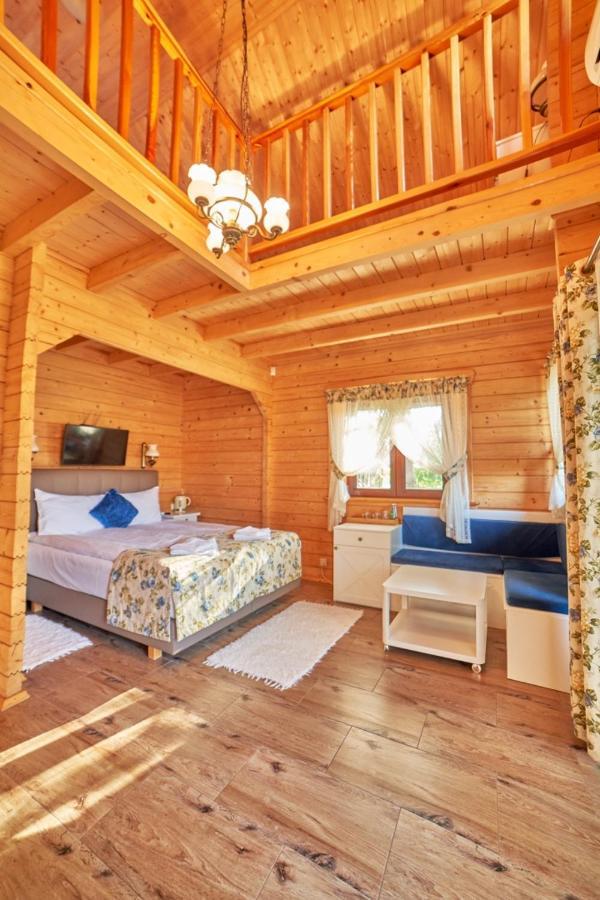 Domki Mazurskie W Ogrodach Zlotej Lani Wiartel - Klimatyczne Apartamenty I Pokoje Widokowe Exterior photo