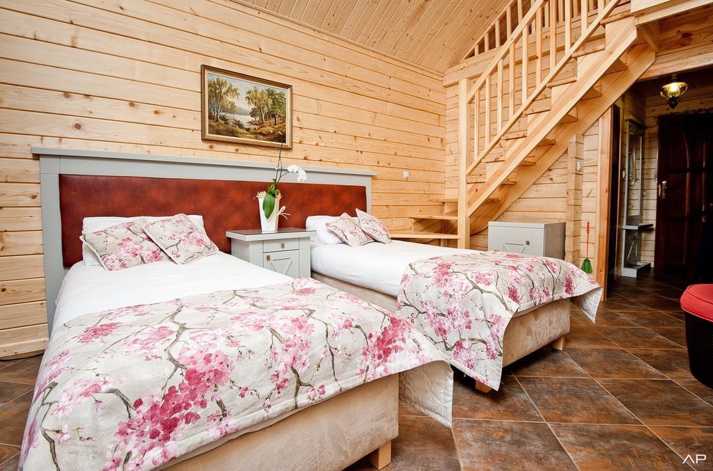 Domki Mazurskie W Ogrodach Zlotej Lani Wiartel - Klimatyczne Apartamenty I Pokoje Widokowe Room photo